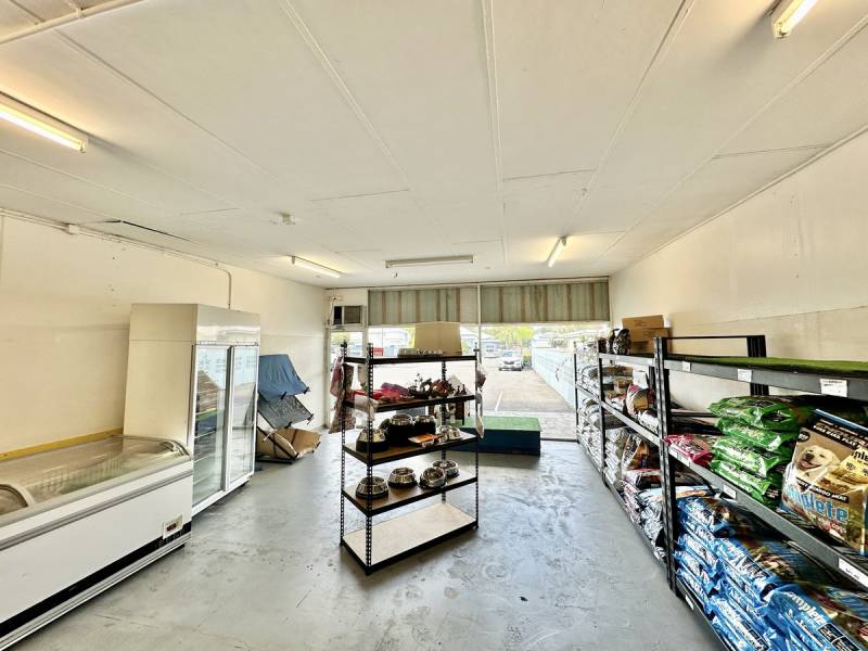 Shop 1/37 Hammett Street, Currajong, QLD 4812 AUS
